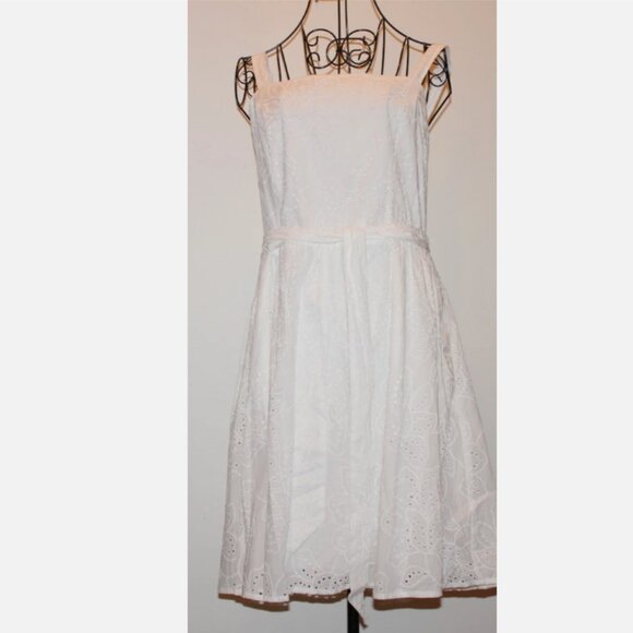 White Eyelet Cotton Dress Sz 14 NWT Calypso Lined Back Zip Sash at Waist - Picture 1 of 8